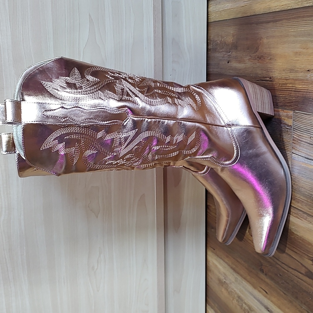 Women's gold metallic cowboy boots SALE - Picture 9 of 12
